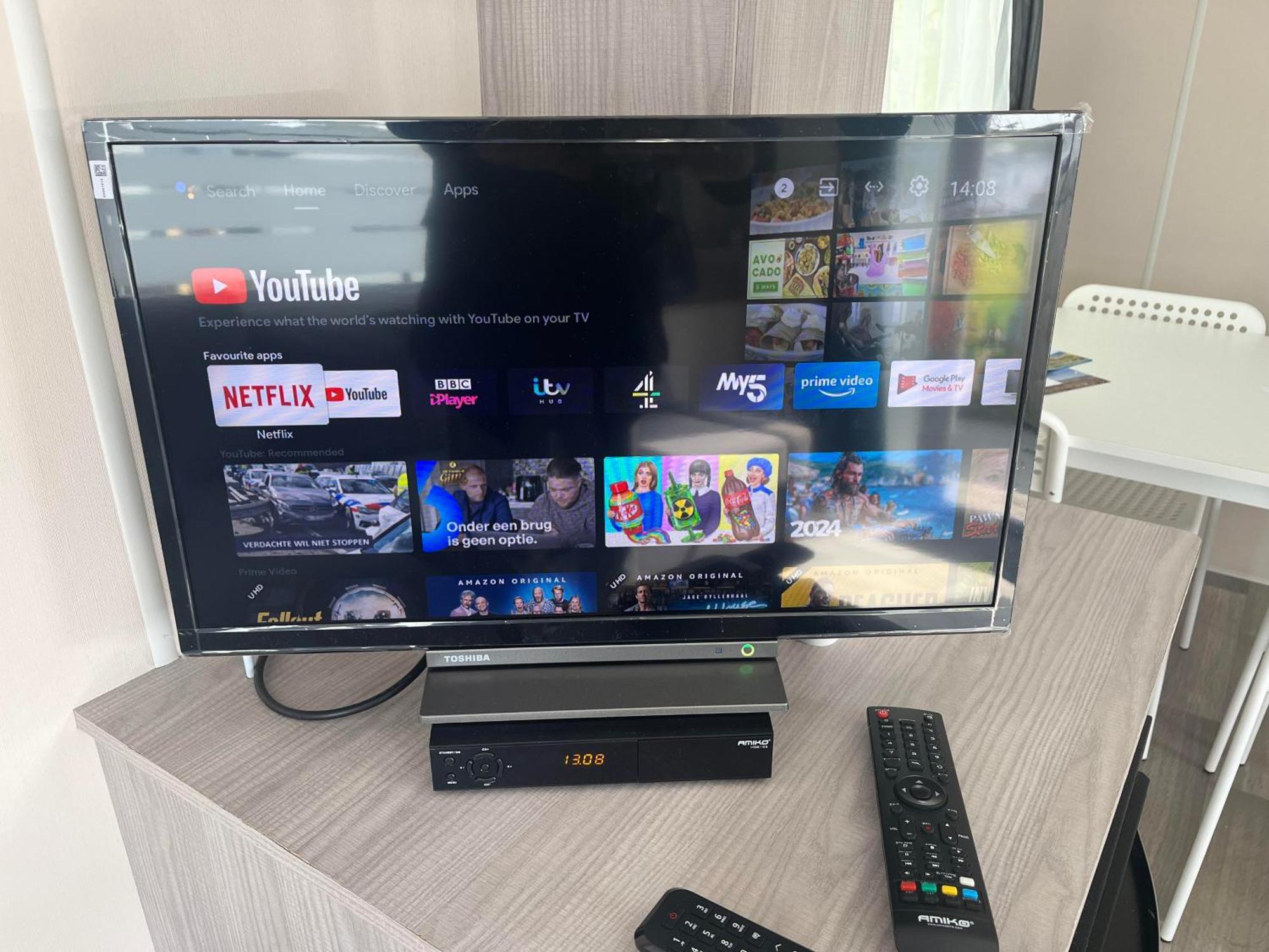Luxe Chalet Op Camping Duindoorn, Ijmuiden Aan Zee, In De Buurt Van F1 Circuit Zandvoort En Bloemendaal Op Loopafstand Strand Esterno foto